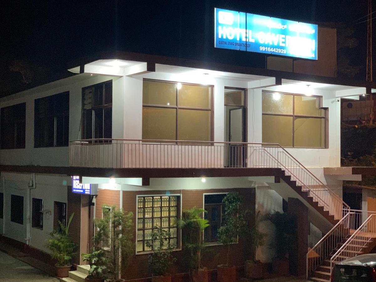 Hotel CAVERI inn Madikeri Buitenkant foto