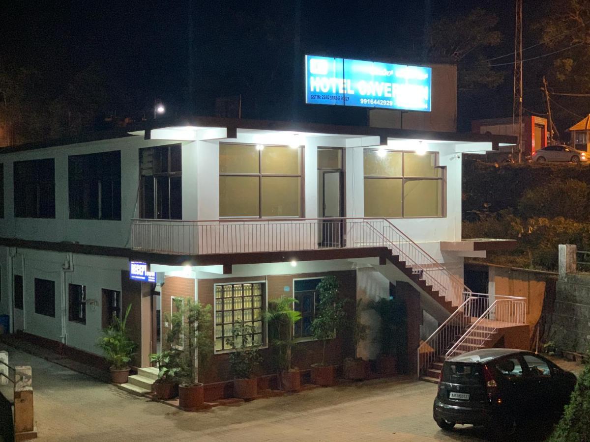 Hotel CAVERI inn Madikeri Buitenkant foto